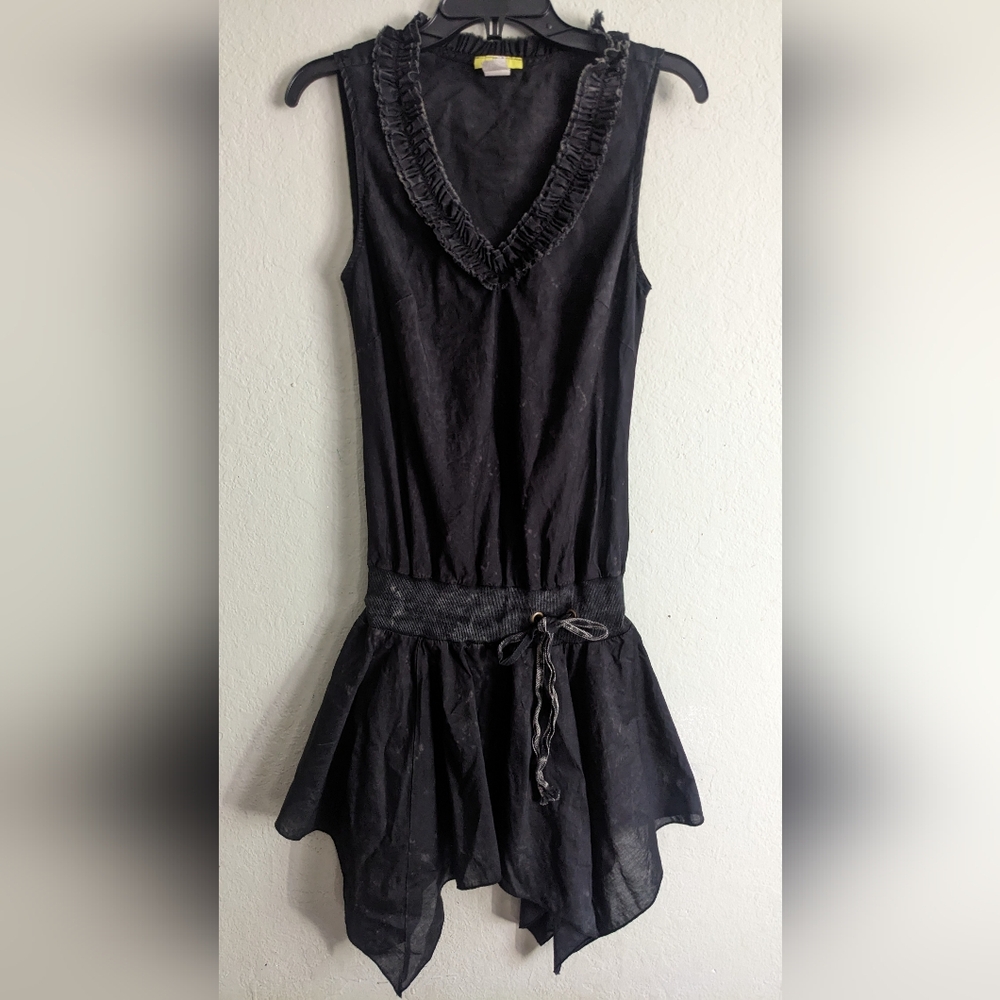 Black Sleeveless tunic with Ruffle Detail